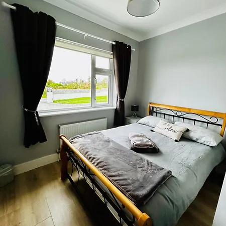 Ocean View House -connemarra Holiday home