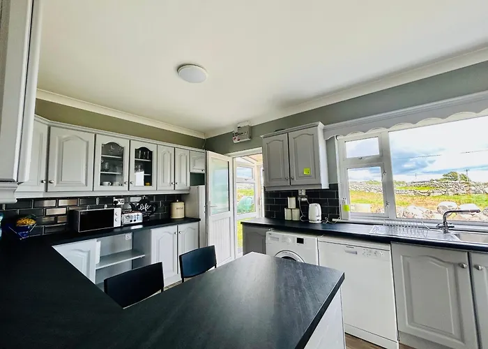 Ocean View House -connemarra