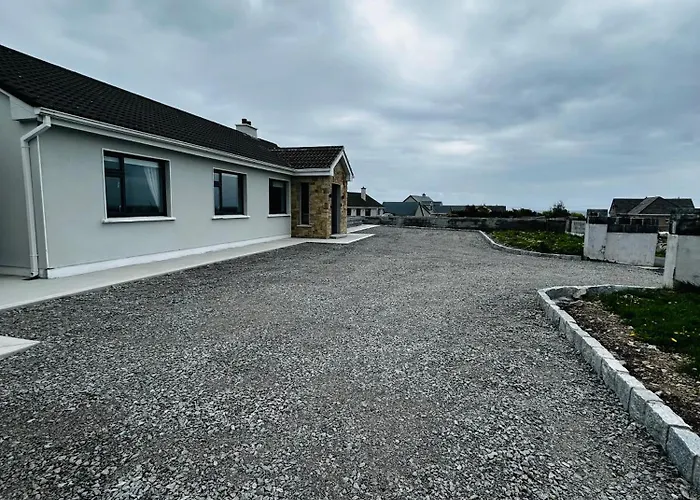 Ocean View House -connemarra